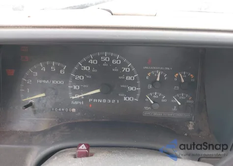 1998 Chevrolet K2500 Fleetside from USA, damaged, VIN 1GCGK29R2WE162374